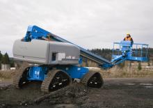 Пълзящи телескопични подемници Genie S-60 TraX 