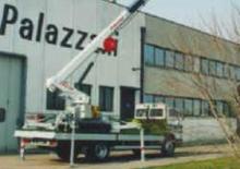 Колесни повдигачи с подвижна стрела Palazzani TSJ 22/24