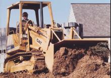Верижни товарачи Caterpillar 935C