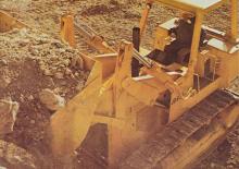 Верижни товарачи John Deere Construction JD850