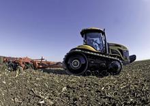 Верижни трактори Challenger MT765 C
