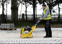 Виброплочи с обратен ход Wacker Neuson WPU1550Aw