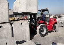 Високоповдигачи с висока проходимост Manitou MC 30 NS