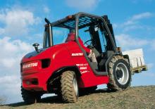 Високоповдигачи с висока проходимост Manitou MH 25-4 T Buggie