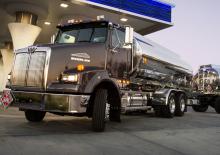 Влекачи Western Star 4800 SB Detroit DD13
