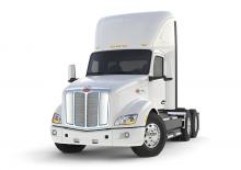 Влекачи Peterbilt 579EV