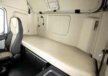 Влекачи Hyundai Commercial Vehicles H380.64 D6CC41