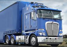 Влекачи Kenworth K200 2.3M Aero roof MX15 6x4
