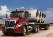 Влекачи International LT625 125 Hi-Rise Sleeper  International A26