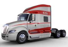 Влекачи International Prostar ES 122 73