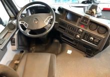 Влекачи Renault T 480.26 6X2 T TAG E6