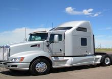 Влекачи Kenworth T610 1400mm Aero roof MX 15 6x4