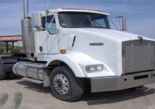 Влекачи Kenworth T800 Aerodyne 62” MX13 6x4
