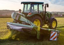 Задно монтиран косачен диск с кондиционер John Deere 328A