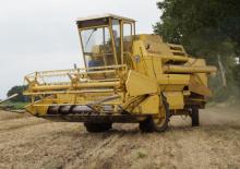 Зърнокомбайн New Holland 1540
