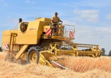 Зърнокомбайн New Holland 1545