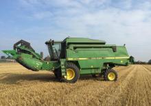 Зърнокомбайн John Deere 2066