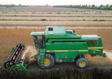 Зърнокомбайн John Deere 2258