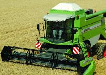 Зърнокомбайн Fendt 5220 E