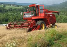 Зърнокомбайн Massey Ferguson 750