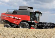 Зърнокомбайн Massey Ferguson Beta 7370