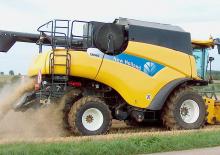 Зърнокомбайн New Holland CR 960
