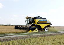 Зърнокомбайн New Holland CS 540 E 1E