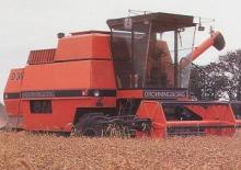 Зърнокомбайн Case IH Dania D 4500