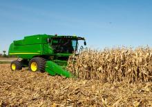 Зърнокомбайн John Deere S550 