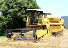 Зърнокомбайн New Holland TC 54 HT D