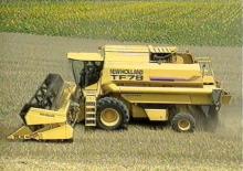 Зърнокомбайн New Holland TF 76 E Plus