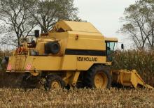 Зърнокомбайн New Holland TF44