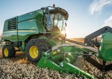 Зърнокомбайн John Deere W 550 LL