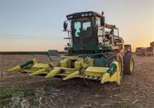 Зърнокомбайни хедър (жатка) за царевица John Deere 445